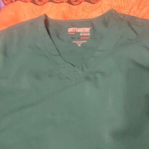 Grey's Anatomy Women's V-Neck Scrub Top and pants in Hunter Green